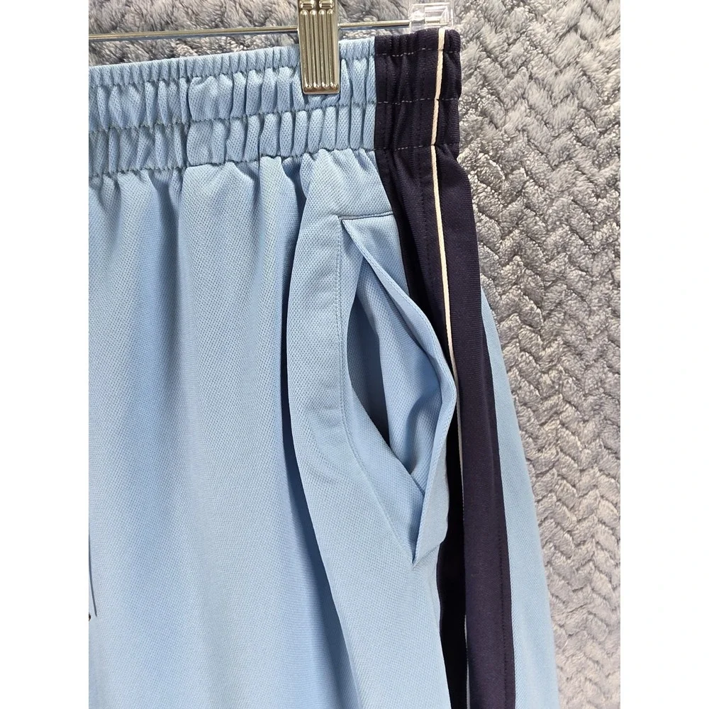 Under Armour Mens Basketball Shorts Blue Striped Athletic Gym VBOD353 Size LG